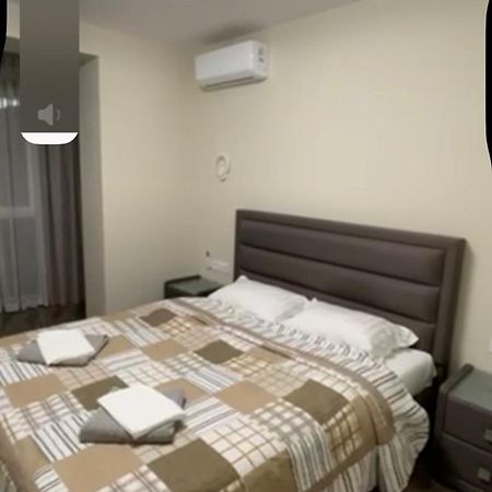 Apartment New Building In Center دنيبروبيتروفسك المظهر الخارجي الصورة