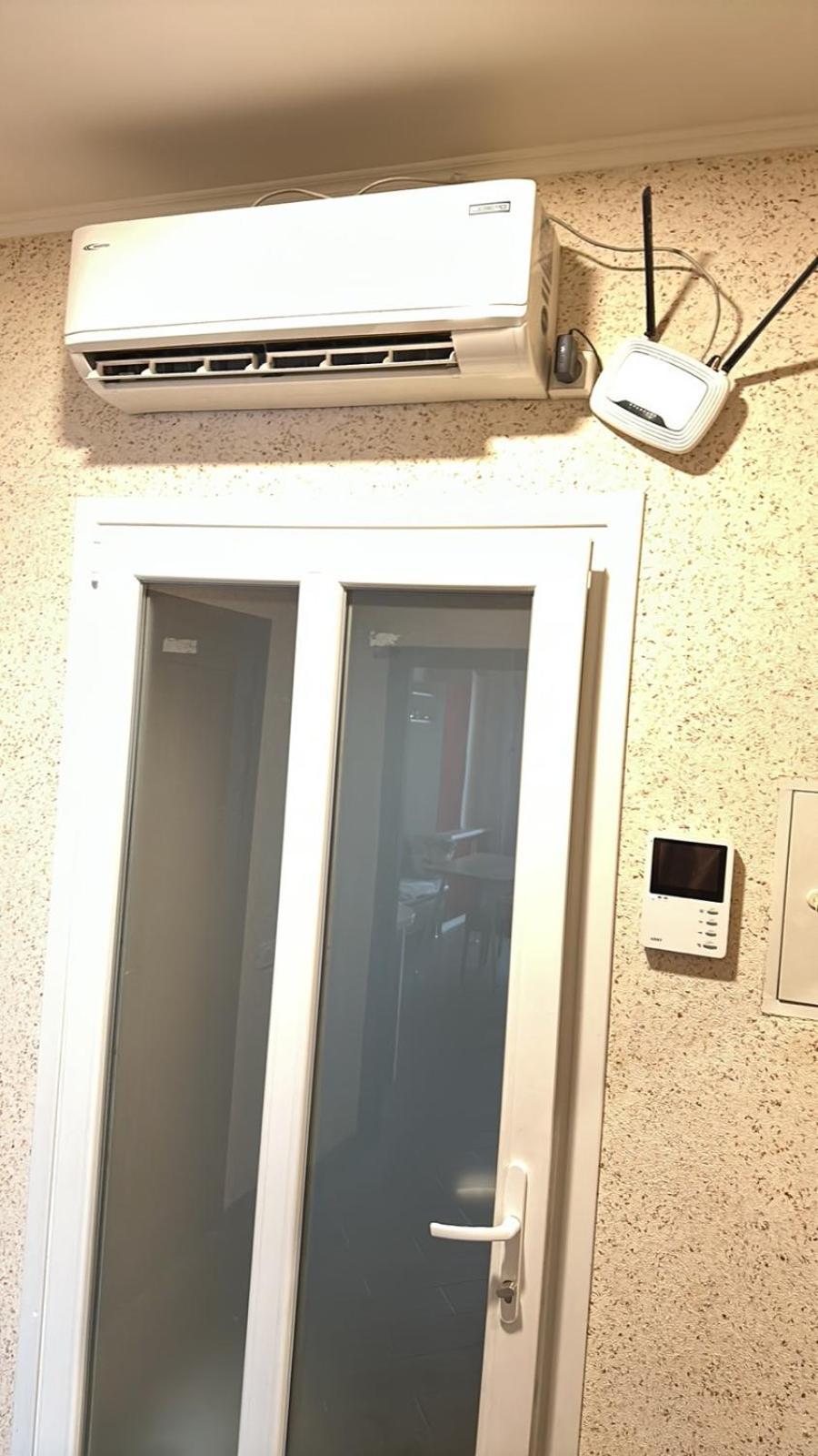 Apartment New Building In Center دنيبروبيتروفسك الغرفة الصورة